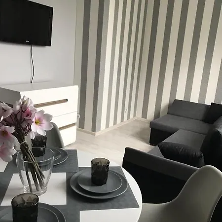 Apartment Brooklyn Z Prywatnym Polem Do Gry W Mini Golf Rewal
