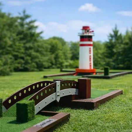 Brooklyn & Mini Golf